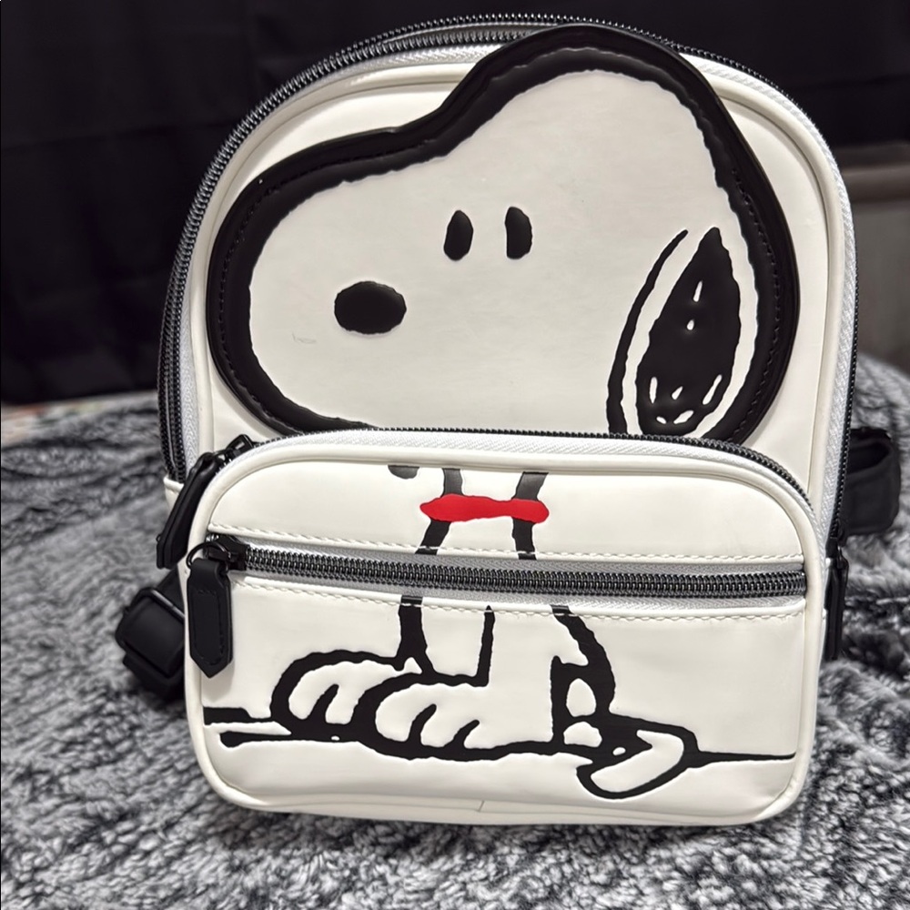 Peanuts Black and White Snoopy Backpack